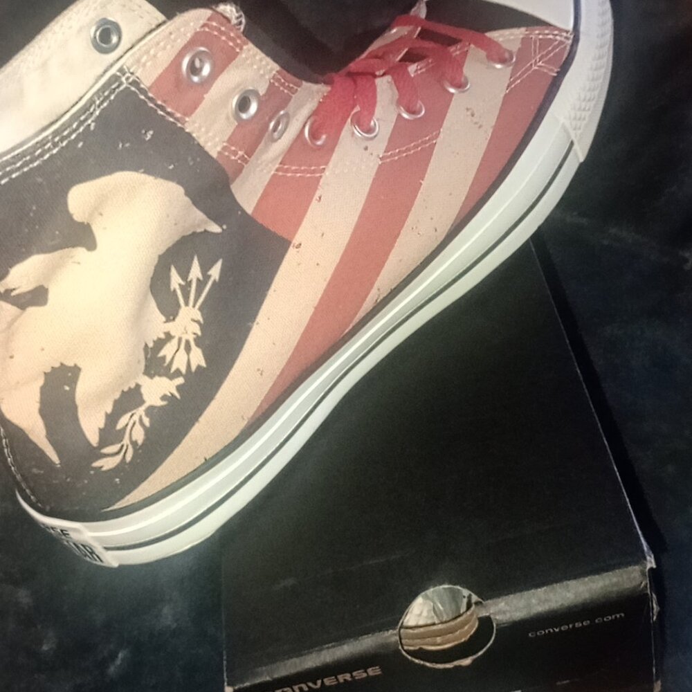 Converse - Picture 4 of 5